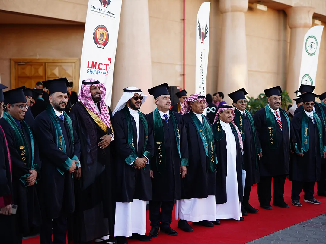  itle: "Achieving Professional Success through Professional Business Administration: The Role of Gate Academy in Developing Strategic Leaders" 